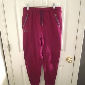 Boys under armour joggers cuffed maroon sz XL